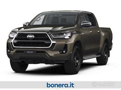 Marrone Nuova 2025 Toyota HiLux Executive Pick-up | 43.700 € (Buon prezzo)