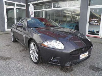 Jaguar XKR