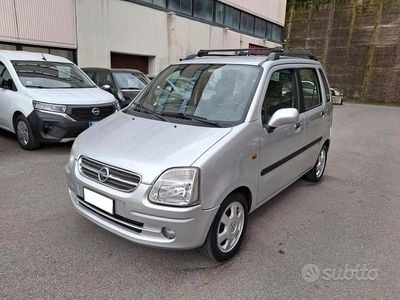 Usata Opel Agila Comfort 75 CV (55 kW) 2003 Grigio Monovolume