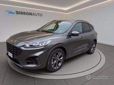 Begagnad Ford Kuga ST-Line 190 HK (139 kW) 2023 Grå SUV