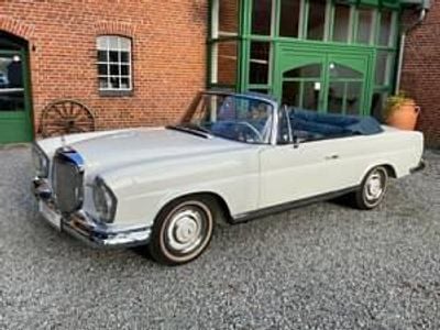 Usata Mercedes 220 SE 120 CV (88 kW) 1963 Bianco Cabrio