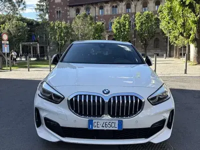 Usata BMW 118 M Sport 150 CV (110 kW) 2021 Bianco Utilitaria