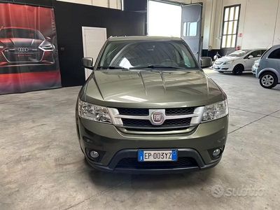 Usata Fiat Freemont Urban 170 CV (125 kW) 2013 Grigio SUV