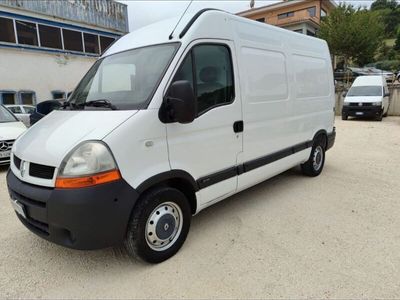 usata Renault Master T33/120 2.5 dCi PM-TM Furgone Generiq