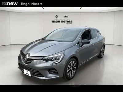 Usata Renault Clio V Techno 94 CV (69 kW) 2023 Grigio Berlina