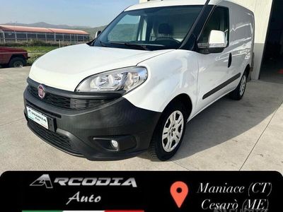 Usata Fiat Doblò Pop 95 CV (69 kW) 2016 Bianco Monovolume