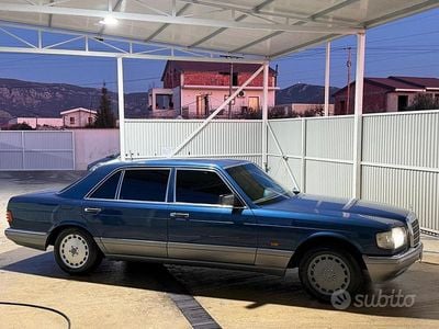 Usado Mercedes 420 218 CV (160 kW) 1985 Azul Berlina