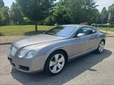 Usata Bentley Continental GT Mulliner 559 CV (411 kW) 2005 Grigio Coupé