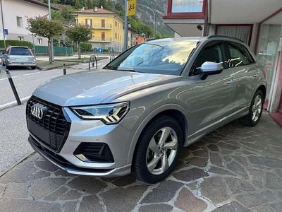 Usata Audi Q3 190 CV (139 kW) 2019 Argento fioretto metall. SUV
