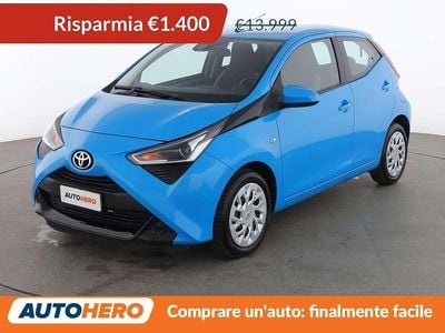 Usata Toyota Aygo X-play 72 CV (52 kW) 2019 Blu Utilitaria
