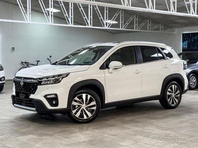 Usata Suzuki SX4 S-Cross 102 CV (75 kW) 2024 Bianco SUV
