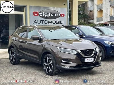 Usata Nissan Qashqai Tekna 131 CV (96 kW) 2018 Marrone SUV