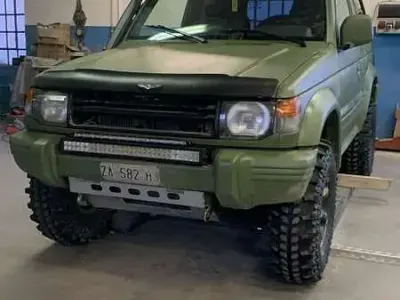 Usata Mitsubishi Pajero Top 99 CV (72 kW) 1997 SUV