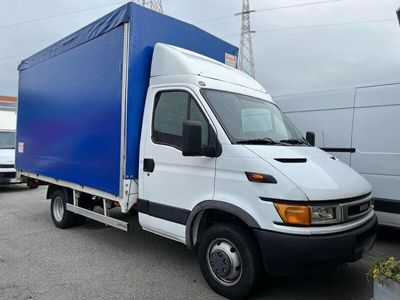 usata Iveco Daily 35 C 11 Bar.tor.2.8D PL-RG Cabinato