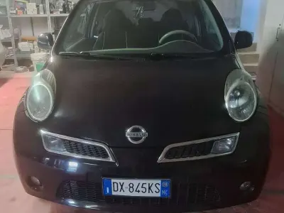 Usata Nissan Micra N-TEC 79 CV (58 kW) 2010 Nero Utilitaria