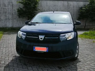 Usata Dacia Sandero Acces 73 CV (53 kW) 2020 Blu/azzurro Berlina