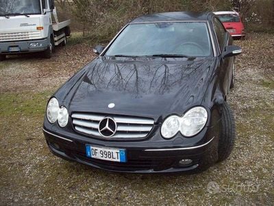 Usata Mercedes CLK220 Elegance 150 CV (110 kW) 2007 Nero Coupé