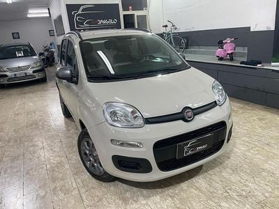 Usata Fiat Panda Lounge 84 CV (61 kW) 2012 Beige Utilitaria