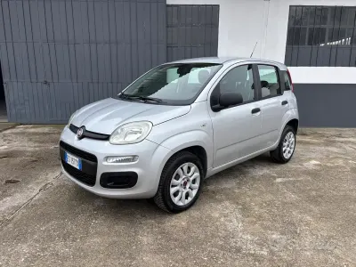 Usata Fiat Panda 80 CV (58 kW) 2013 Grigio Utilitaria