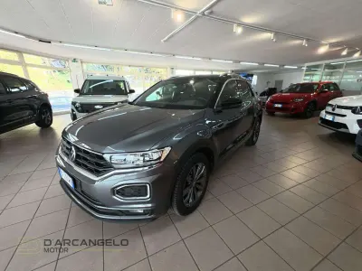 Usata VW T-Roc Sport 150 CV (110 kW) 2021 Grigio SUV