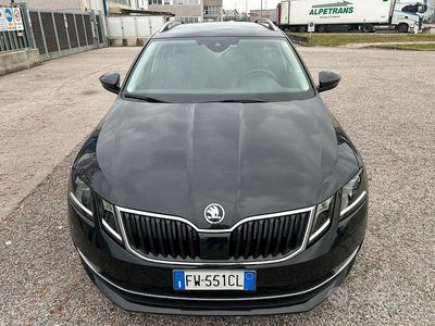 Nero Usata 2019 Skoda Octavia Style Station wagon | 10.000 €