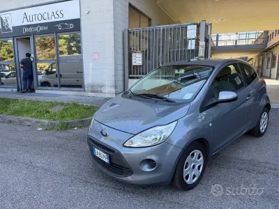 Usata Ford Ka Titanium 69 CV (50 kW) 2010 Blu Utilitaria