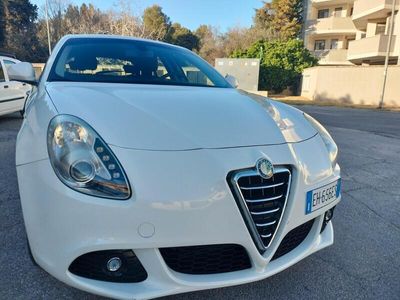 usata Alfa Romeo Giulietta 1.6 JTDm-2 105 CV Exclusive