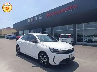 Usata Opel Corsa 101 CV (74 kW) 2025 Bianco Utilitaria
