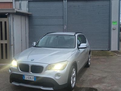 Usata BMW X1 142 CV (104 kW) 2011 Argento SUV