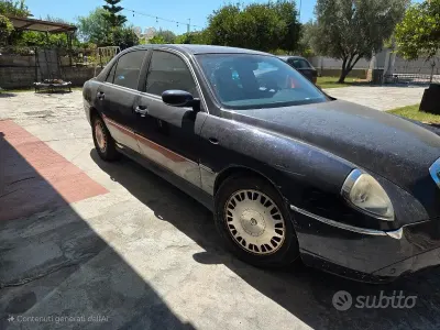 Usata Lancia Thesis