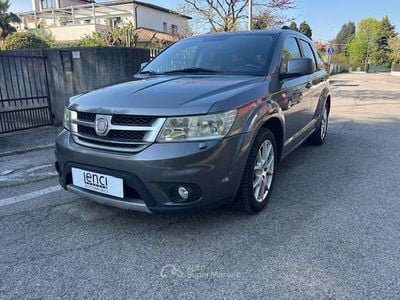 Usata Fiat Freemont Lounge 140 CV (102 kW) 2012 Grigio SUV