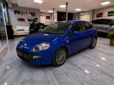 Usata Fiat Punto Evo Dynamic 77 CV (56 kW) 2011 Blu Utilitaria