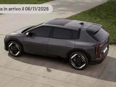 Nuova Kia EV4 Earth 50 kW (68 CV) 2026 Argento SUV