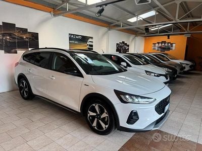 Usata Ford Focus Active 120 CV (88 kW) 2022 Bianco Station wagon