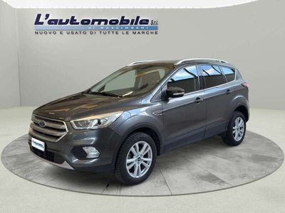 Usata Ford Kuga Titanium 120 CV (88 kW) 2018 Grigio scuro SUV