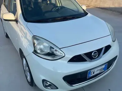 Usata Nissan Micra Tekna 80 CV (58 kW) 2014 Utilitaria