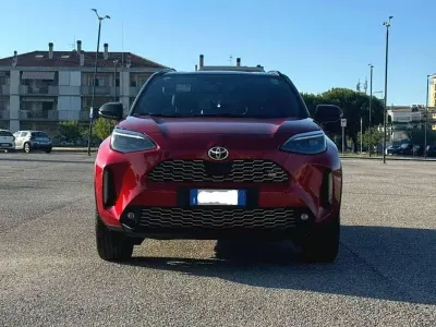 Usata Toyota Yaris Cross Sport 116 CV (85 kW) 2022 Rosso SUV