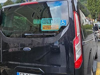 Begagnad Ford Tourneo 2015 Svart Sedan