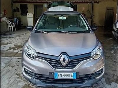 Usata Renault Captur 110 CV (80 kW) 2017 SUV