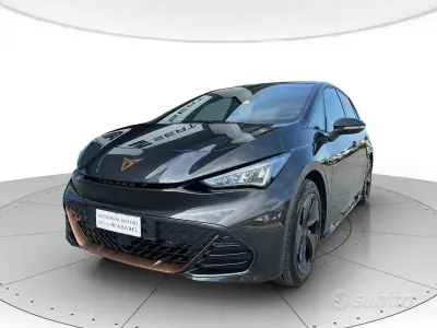 Usata Cupra Born 69 kW (95 CV) 2024 Grigio Utilitaria