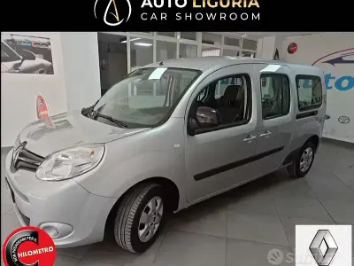 Usata Renault Kangoo Life 110 CV (80 kW) 2016 Grigio Monovolume