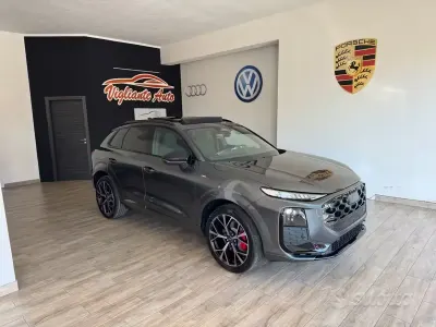 Nuova Audi Q3 150 CV (110 kW) 2026 Grigio SUV