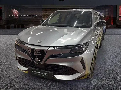 Nuova Alfa Romeo Junior 145 CV (106 kW) 2025 Grigio SUV