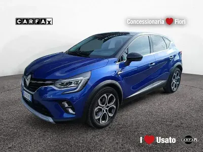 Usata Renault Captur Techno 143 CV (105 kW) 2023 Blu/azzurro SUV