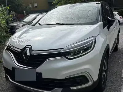 Usata Renault Captur Life 90 CV (66 kW) 2018 Bianco SUV
