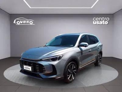 Usata MG ZS Luxury 197 CV (144 kW) 2025 Argento SUV