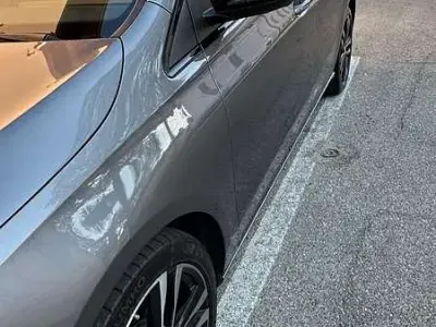 Usata Mercedes B180 116 CV (85 kW) 2019 Grigio Utilitaria