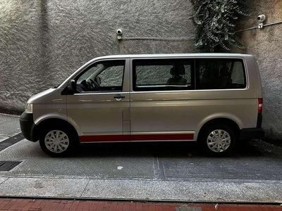 Usata VW Transporter 131 CV (96 kW) 2008 Grigio Furgone