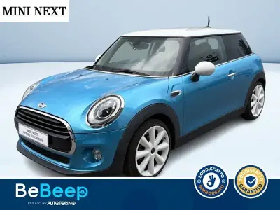 Usata Mini Cooper D Hype 116 CV (85 kW) 2017 Azzurro metallizzato Utilitaria