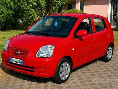 Usata Kia Picanto 61 CV (44 kW) 2007 Rosso Utilitaria